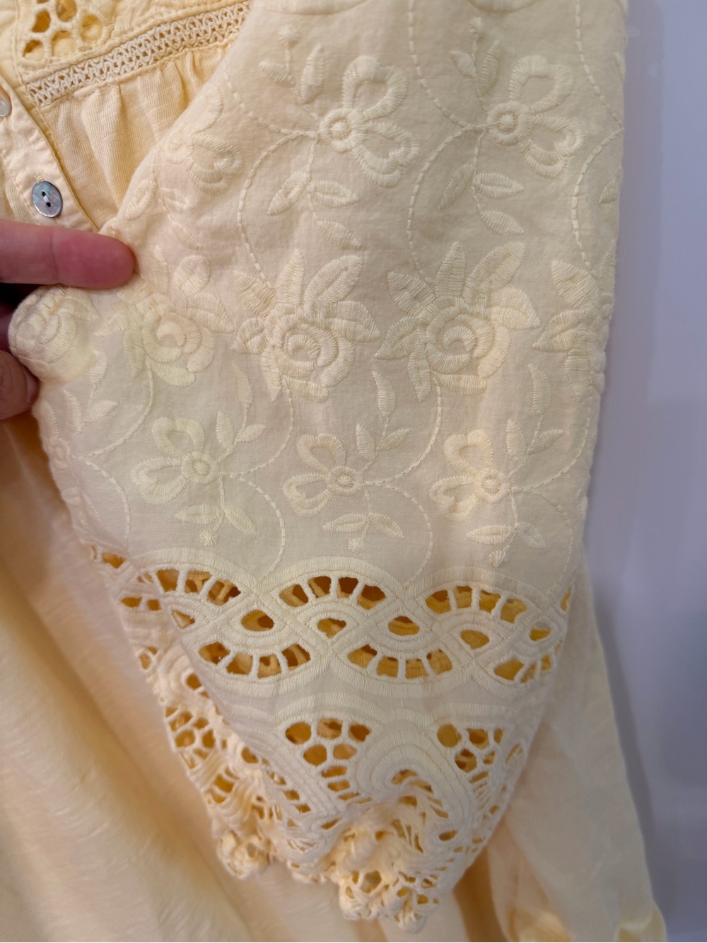 j.jill women’s yellow mixed media eyelet Henley top-size large NWOT - Picture 7 of 8